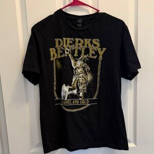Gildan Black Dierks Bentley Gravel and Gold Graphic Tee